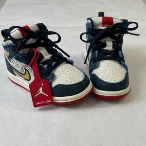 Nike Jordan 1 Mid SE Sneaker, Armory Navy/Metallic Gold, FN1351-400